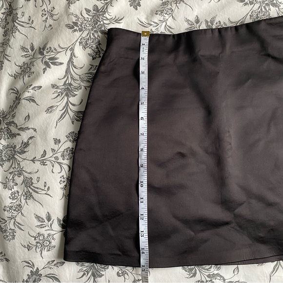 Mini skirt - Picture 3 of 5